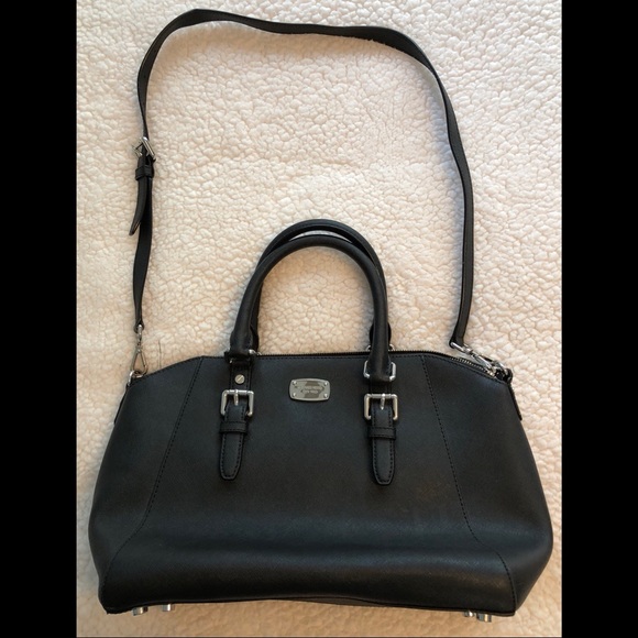 Authentic Michael Kors satchel! - Picture 2 of 6